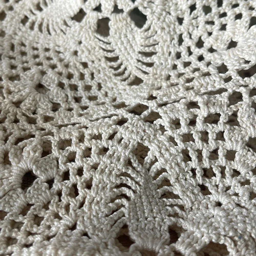Homemade vintage doily hanging wall pocket - Picture 7 of 9